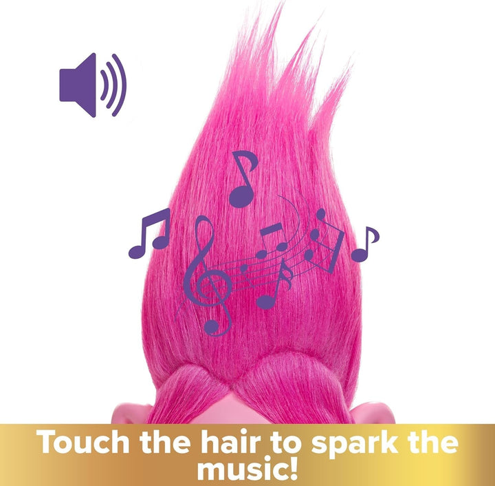 Mattel DREAMWORKS TROLLS Rainbow Hairtunes Poppy Doll - lumină și sunet, păr luminos, muzică și scaune, coroană detașabilă, pentru copii cu vârsta peste 3 ani, HNF20 Papusi Naty Shop