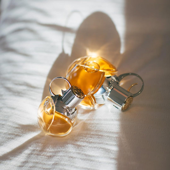 Parfum Azzaro Wanted Girl pentru femei | Apă de parfum | Parfum pentru femei | Parfum oriental | Parfumuri pentru femei | Parfum floral și oriental | 80 ml