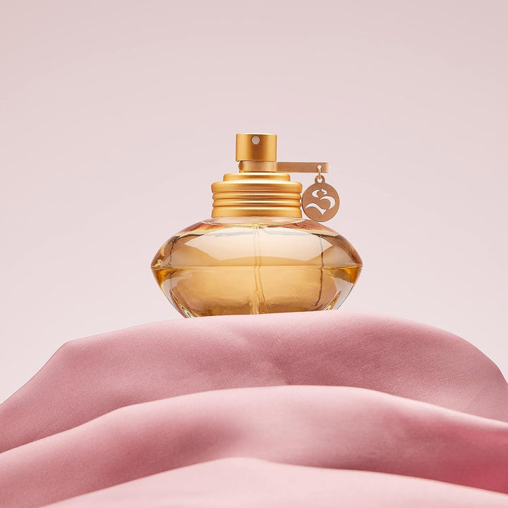 Parfumuri Shakira – S by Shakira pentru femei – De lungă durată – Parfum fermecător, feminin și dinamic – Note proaspete și orientale – Ideal pentru zi – 50 ml