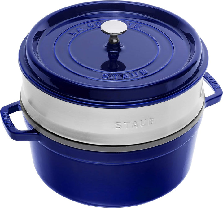 STAUB Gusseisen Bräter/Cocotte, Mit Dämpfeinsatz Aus Edelstahl, Rund 26 Cm, 5,2 L, Aromaregen Funktion Für Optimale Befeuchtung, Für Alle Herdarten Inkl. Induktion & Backofen, Kirschrot, Rot Matrite si tavi pentru copt Naty Shop Dunkelblau