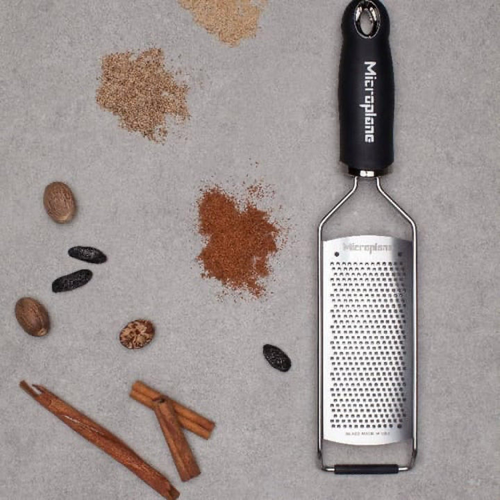 Răzătoare de bucătărie Microplane, fină Peeler Naty Shop