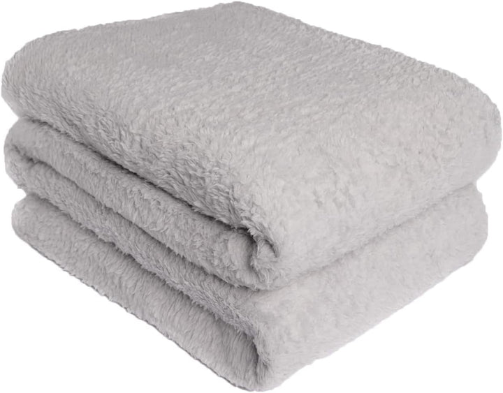 Brentford's Teddy Fleece Blanket, Pătură mare pentru pat, plușată, super moale, caldă, pentru canapea, pat, cuvertură de pat, negru - 150 X 200 Cm Paturi si Cuverturi Besuche den Brentfords-Store Gri-argintiu 125 X 150 Cm