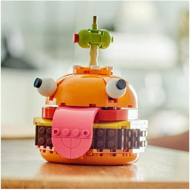 LEGO Fortnite Durrr Burger, Set de construcție pentru jocul video pentru gameri cu vârsta de peste 9 ani, Model de expus, Figurină de colecționat, Cadou pentru copii, adolescenți și adulți, Obiect de colecție 77070 Seturi de constructie Besuche den LEGO-Store