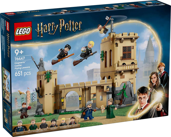 Castelul Hogwarts LEGO Harry Potter: Lecții de zbor, set de joacă de aventură cu 6 minifigurine de colecționat, inclusiv Draco Malfoy și profesorul Mcgonagall, set de joacă de rol pentru băieți și fete de la 9 ani 76447 Seturi de constructie Besuche den LEGO-Store