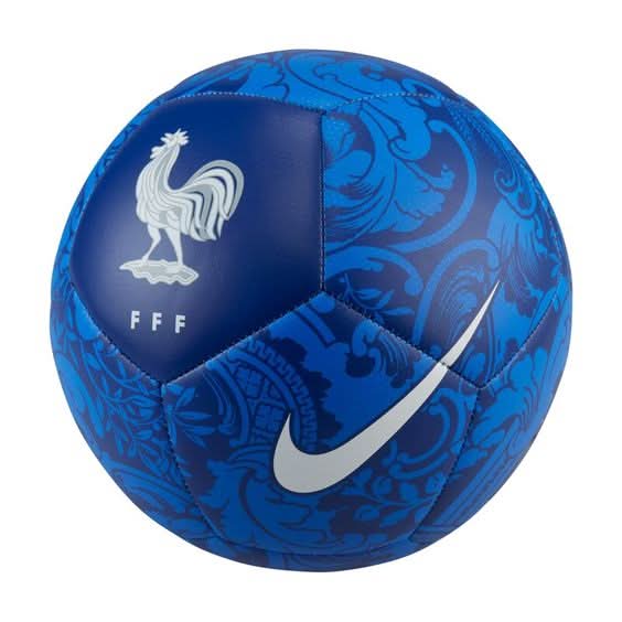 Imagine comestibila, vafa sau icing, format A4, Fotbal Imagini comestibile Naty Shop