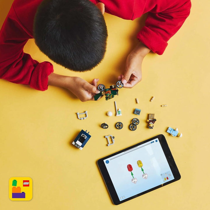 LEGO City Airplane Vs. Hospital Bed Race Car Set - Jucărie Soapbox pentru băieți și fete de la 5 ani - Set de construcție cu 2 minifigurine - Cadou aniversar și de vacanță 60459 Seturi de constructie Besuche den LEGO-Store