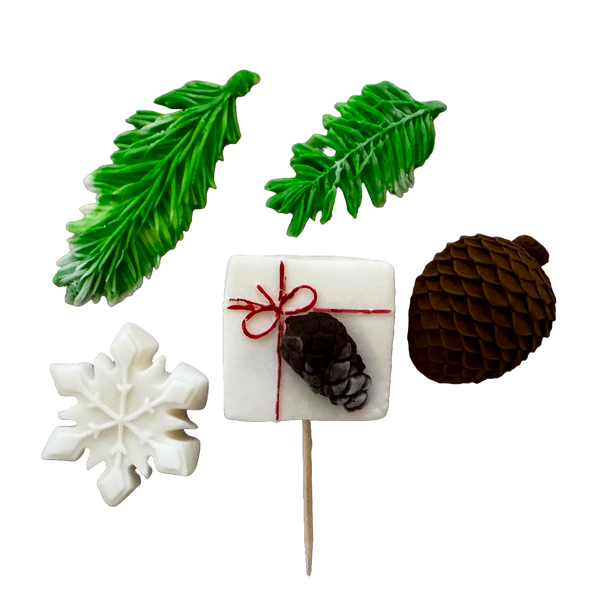 Set 5 decoratiuni comestibile din pasta de zahar, Iarna, ace brad, fulg de nea, con Decoratiuni din Pasta de Zahar Naty Shop