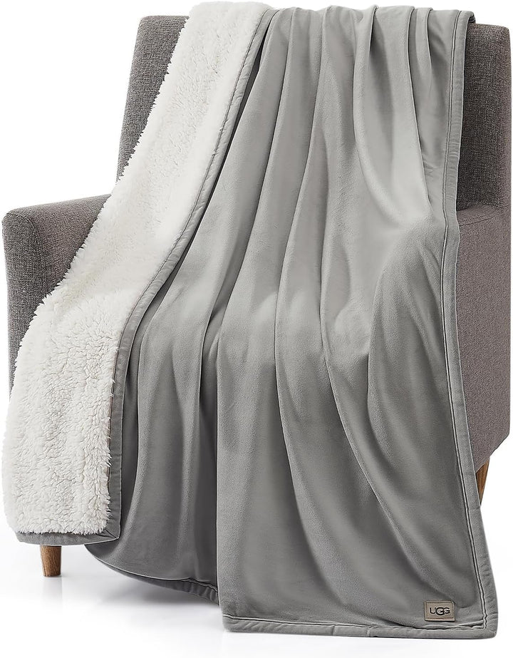 UGG 01465 Bliss Sherpa Pătură de aruncare complet reversibilă pentru canapea sau pat, lavabilă la mașină, ușor de întreținut, pluș moale, pături de lux supradimensionate, 178 X 127 cm, sigilare Plapumi si pilote Naty Shop Titlu implicit